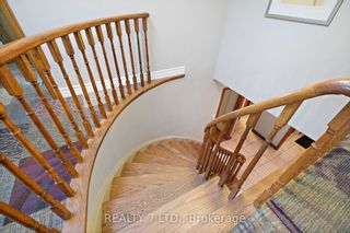 Photo 7: 105 Cherry Hills Drive in Vaughan: Glen Shields House (2-Storey) for sale : MLS®# N8264400