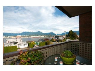 Photo 8: 318 2366 WALL Street in Vancouver: Hastings Condo for sale in "LANDMARK MARINER" (Vancouver East)  : MLS®# V1031253