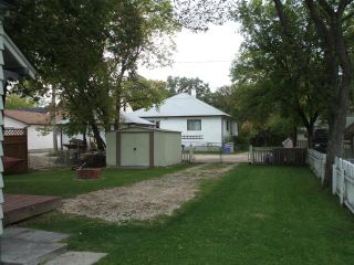 Photo 5: 455 Lariviere Street in WINNIPEG: St Boniface Residential for sale (South East Winnipeg)  : MLS®# 1018534