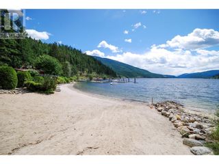 Photo 4: 202 97A Highway Unit# 29 in Sicamous: Recreational for sale : MLS®# 10311205