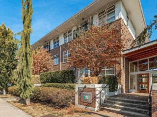 Photo 1: 302 245 BROOKES Street in New Westminster: Queensborough Condo for sale in "DUO A" : MLS®# R2723463