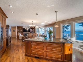 Photo 17: 3045 Dolphin Dr in Nanoose Bay: PQ Nanoose House for sale (Parksville/Qualicum)  : MLS®# 893672