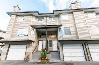 Photo 1: 8 8751 BENNETT Road in Richmond: Brighouse South Townhouse for sale in "BENNET COURT" : MLS®# R2207228