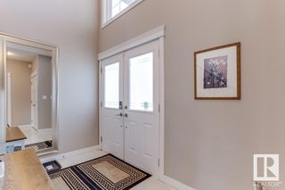 Photo 2: 250 ALBANY Drive in Edmonton: Zone 27 House for sale : MLS®# E4309139