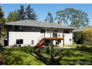 Photo 16: 2547 Chelsea Pl in VICTORIA: SE Cadboro Bay House for sale (Saanich East)  : MLS®# 539432