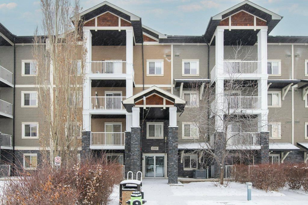 Main Photo: 2314 115 Prestwick Villas SE in Calgary: McKenzie Towne Apartment for sale : MLS®# A2015813