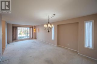 Photo 5: 549 RED WING Drive in Penticton: House for sale : MLS®# 201944