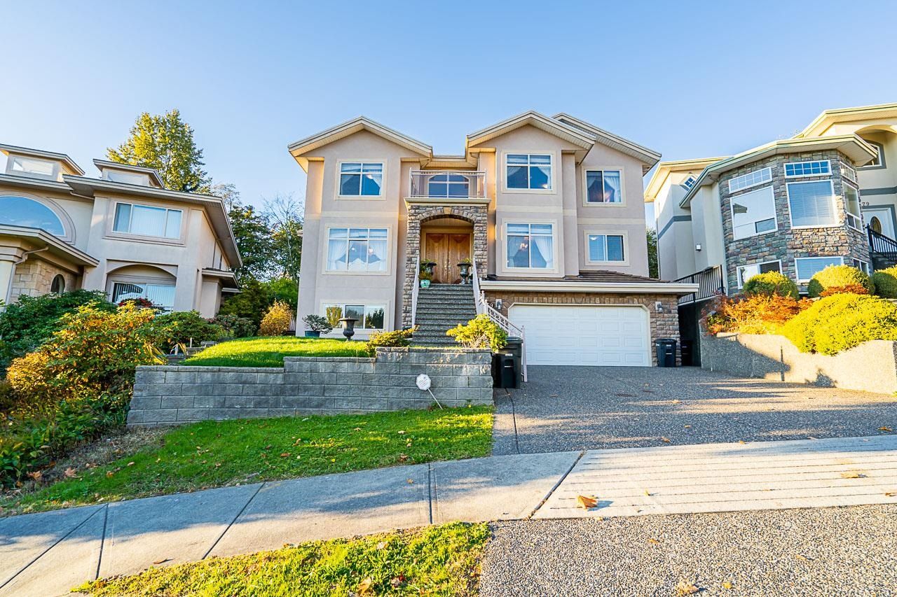 Main Photo: 7169 SOUTHVIEW Place in Burnaby: Montecito House for sale (Burnaby North)  : MLS®# R2744079