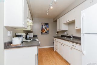 Photo 11: 10 954 Queens Ave in VICTORIA: Vi Central Park Row/Townhouse for sale (Victoria)  : MLS®# 766662