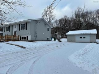 Photo 1: 2167 Frasers Mountain Road in Linacy: 108-Rural Pictou County Residential for sale (Northern Region)  : MLS®# 202400128