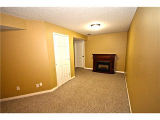 Photo 11: 11 PRESTWICK Common SE in Calgary: McKenzie Towne Townhouse for sale : MLS®# C3642406
