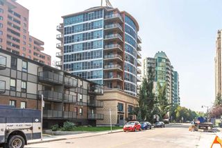 Main Photo: 902 735 2 Avenue SW in Calgary: Eau Claire Apartment for sale : MLS®# A2078854