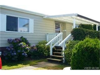 Photo 1:  in VICTORIA: VR Glentana Manufactured Home for sale (View Royal)  : MLS®# 442044