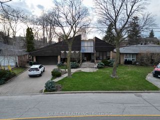 Photo 1: 98 Brookview Drive in Toronto: Englemount-Lawrence House (Bungalow) for sale (Toronto C04)  : MLS®# C8223322