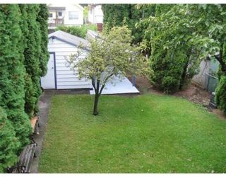 Photo 2: 870 E 19TH AV in Vancouver: Fraser VE House for sale (Vancouver East)  : MLS®# V852023