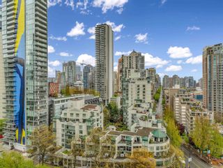 Photo 18: 1806 1408 STRATHMORE Mews in Vancouver: Yaletown Condo for sale in "WEST ONE by Concord Pacific" (Vancouver West)  : MLS®# R2876861