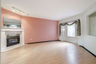 Photo 3: 129 15501 89A Avenue in Surrey: Fleetwood Tynehead Townhouse for sale in "THE AVONDALE" : MLS®# R2248458