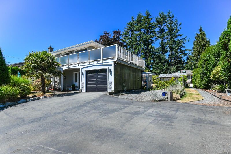 FEATURED LISTING: 2116 Downey Ave Comox