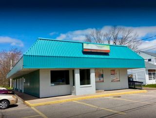 Photo 12: 801 Central Avenue in Greenwood: Kings County Commercial  (Annapolis Valley)  : MLS®# 202213873