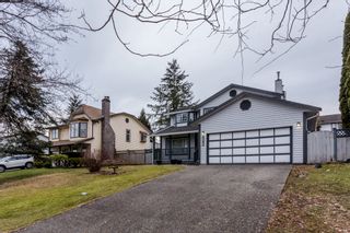 Photo 3: 20940 94B Avenue in Langley: Walnut Grove House for sale in "WALNUT GROVE" : MLS®# R2131575