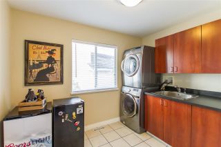 Photo 16: 20 FLAVELLE Drive in Port Moody: Barber Street House for sale : MLS®# R2437428