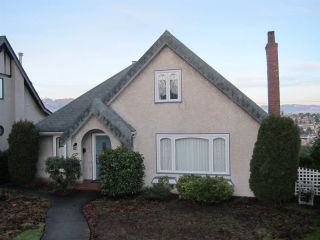 Photo 1: 3994 QUESNEL Drive in Vancouver: Arbutus House for sale (Vancouver West)  : MLS®# R2027418