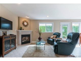 Photo 10: 6247 Rodolph Rd in VICTORIA: CS Tanner House for sale (Central Saanich)  : MLS®# 728007