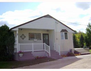 Photo 2: 722 FOXGROVE Avenue in WINNIPEG: Birdshill Area Residential for sale (North East Winnipeg)  : MLS®# 2907816
