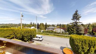 Photo 3: 1025 Wurtele Pl in Esquimalt: Es Rockheights Half Duplex for sale : MLS®# 840558