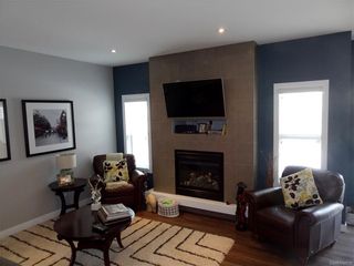 Photo 4: 2818 MAKOWSKY Crescent in Regina: HS-Hawkstone Single Family Dwelling for sale (Regina Area 01)  : MLS®# 598797