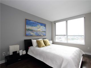 Photo 5: # 1802 1495 RICHARDS ST in Vancouver: Yaletown Condo for sale (Vancouver West)  : MLS®# V942480