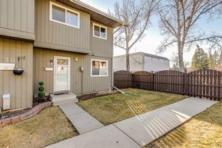Photo 2: 31 6503 Ranchview Drive NW in Calgary: Ranchlands Row/Townhouse for sale : MLS®# A2095168