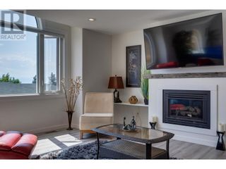 Photo 17: 6150 Gillam Crescent in Peachland: House for sale : MLS®# 10307421