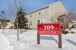 Photo 1: 2 209 Camponi Place in Saskatoon: Fairhaven Residential for sale : MLS®# SK914531
