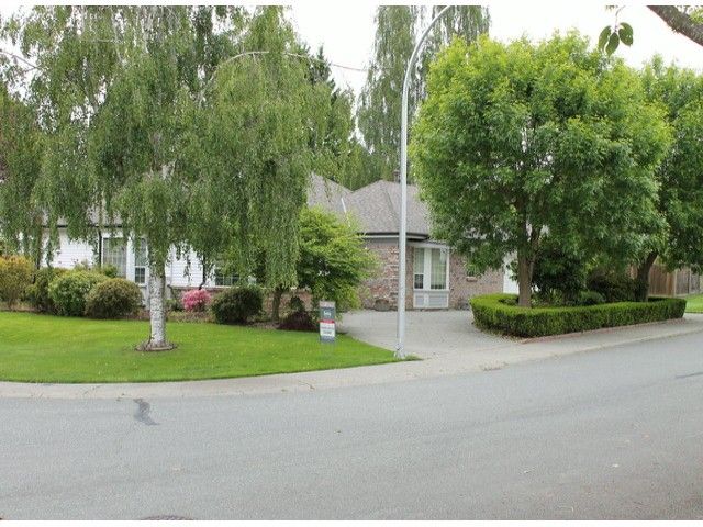 Main Photo: 1151 163RD Street in Surrey: King George Corridor House for sale in "MCNALLY CREEK" (South Surrey White Rock)  : MLS®# F1312659