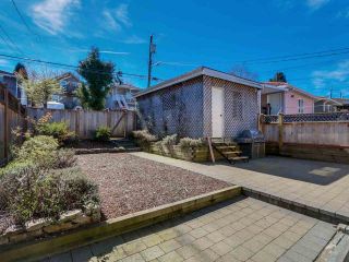 Photo 18: 2542 E 28TH AVENUE in Vancouver: Collingwood VE House for sale (Vancouver East)  : MLS®# R2052154