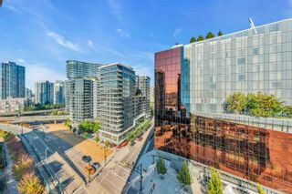 Photo 12: 1607 33 SMITHE Street in Vancouver: Yaletown Condo for sale in "COOPER'S LOOKOUT" (Vancouver West)  : MLS®# R2722584