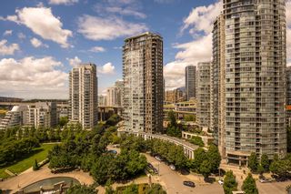 Photo 11: 1705 455 BEACH CRESCENT in Vancouver: Yaletown Condo for sale (Vancouver West)  : MLS®# R2708551