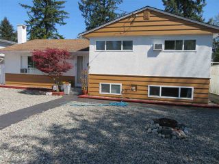 Photo 4: 3370 RALEIGH Street in Port Coquitlam: Woodland Acres PQ House for sale : MLS®# R2573941