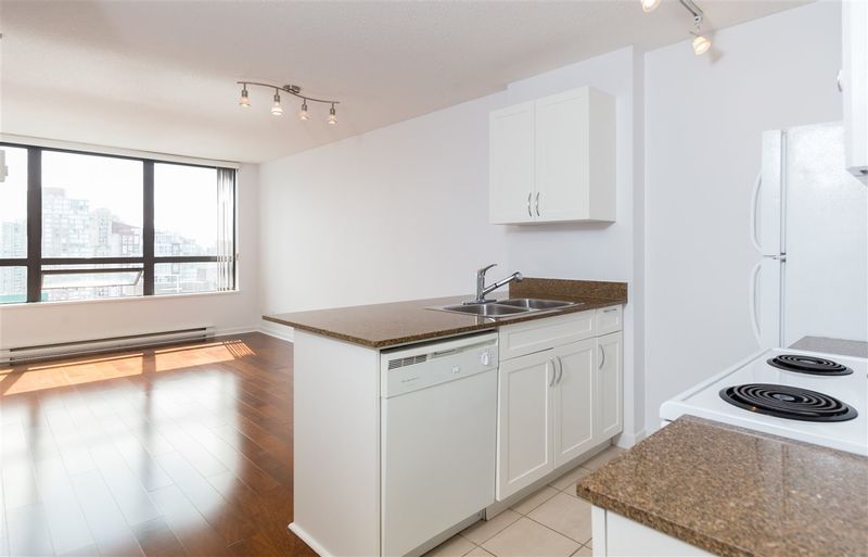 FEATURED LISTING: 1830 - 938 SMITHE Street Vancouver