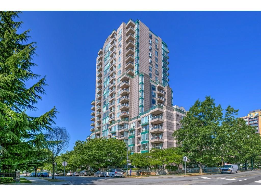 Main Photo: 512 5189 GASTON Street in Vancouver: Collingwood VE Condo for sale (Vancouver East)  : MLS®# R2601935