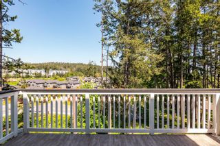 Photo 6: 29 Tuzo Crt in View Royal: VR Six Mile House for sale : MLS®# 932672