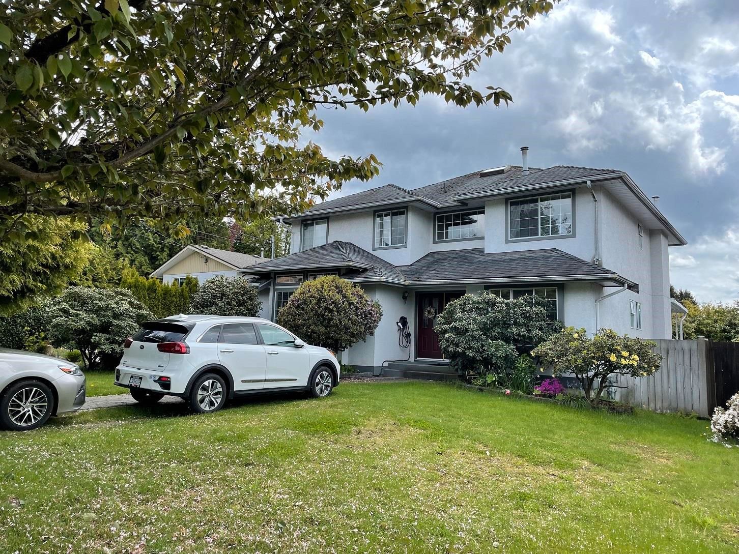 Main Photo: 650 ADLER Avenue in Coquitlam: Coquitlam West House for sale : MLS®# R2688995