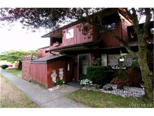 Main Photo:  in VICTORIA: La Langford Proper Row/Townhouse for sale (Langford)  : MLS®# 375723