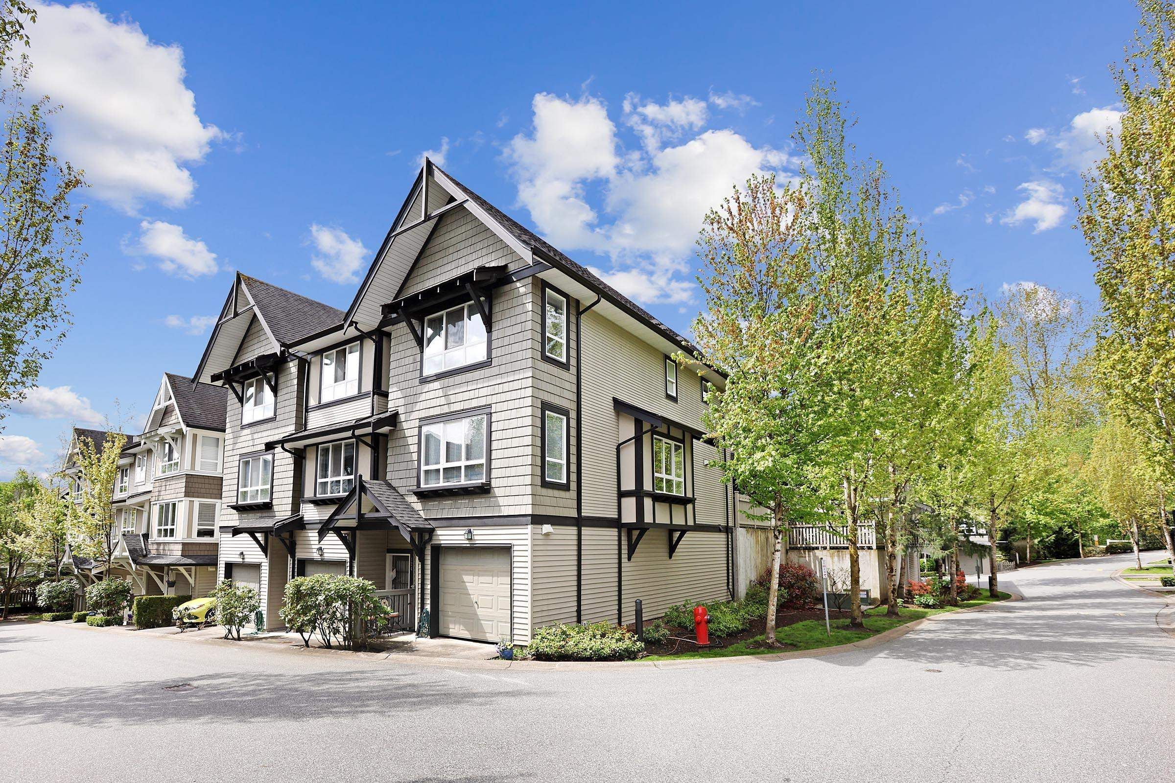 Main Photo: 125 6747 203 Street in Langley: Willoughby Heights Townhouse for sale in "SAGEBROOK" : MLS®# R2711424