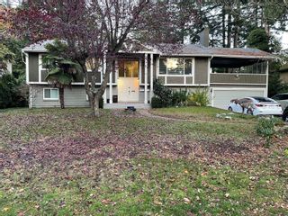 Photo 1: 548 ENGLISH BLUFF Road in Delta: Pebble Hill House for sale (Tsawwassen)  : MLS®# R2832865