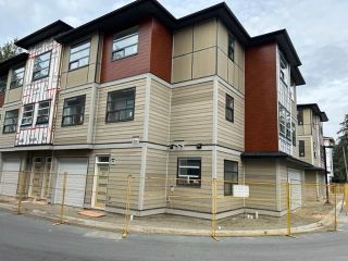 Main Photo: 25 32970 TUNBRIDGE Avenue in Mission: Mission BC Townhouse for sale : MLS®# R2829293