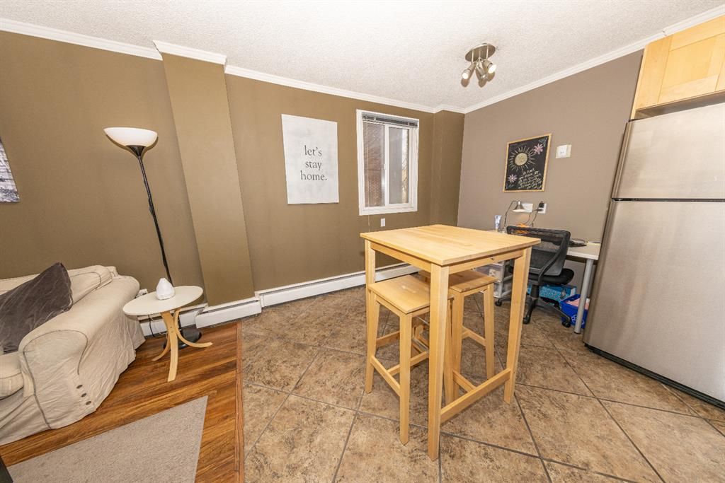 Photo 16: Photos: 206 1040 15 Avenue SW in Calgary: Beltline Apartment for sale : MLS®# A1195527