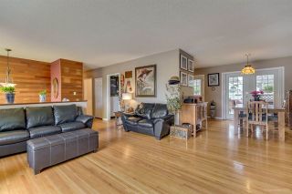 Photo 4: 1900 WINSLOW Avenue in Coquitlam: Central Coquitlam House for sale : MLS®# R2093268