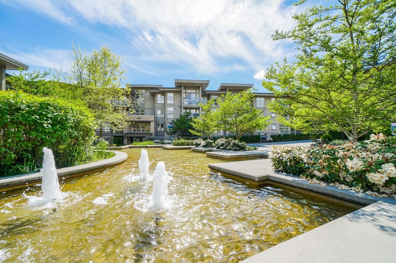 Main Photo: 217 9339 UNIVERSITY Crescent in Burnaby: Simon Fraser Univer. Condo for sale in "HARMONY AT THE HIGHLANDS" (Burnaby North)  : MLS®# R2649698